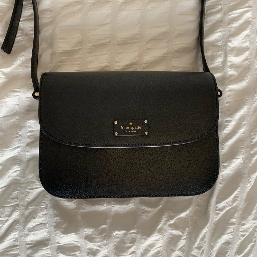 Kate Spade Purse - Picture 2 of 10